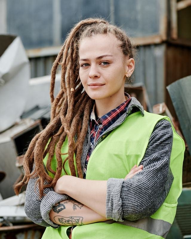 Almetco yard team member